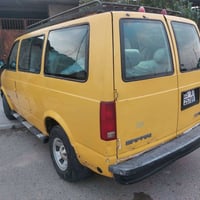 جمسي سفاري • ٢٠٠٢ • ٦ سلندر