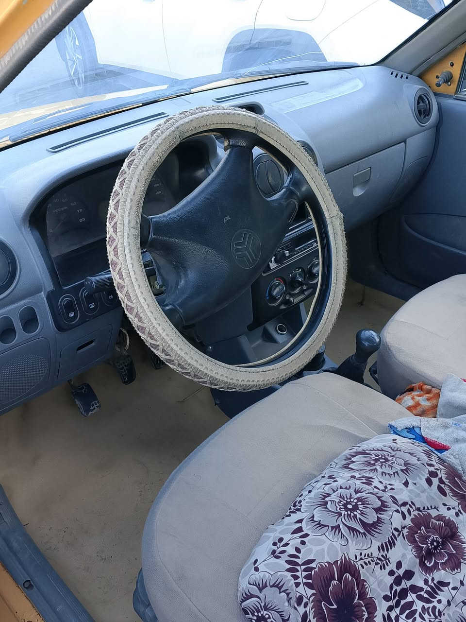 سايبا لبيع موديل 13 بسمي بغداد رقم لجديد مكاني بغداد مدينة لصدر حي لكوفه ***********
