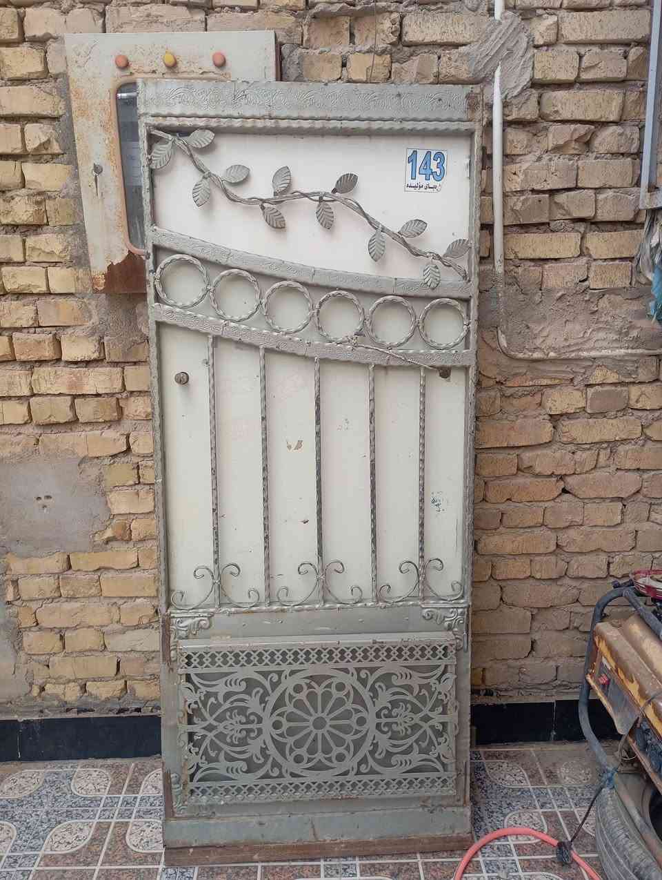 باب سلايت تسكام حديد ثقيل و سقيفه للبيع الشراي يجي خاص ويدلل


**إذا كنت صاحب هذا الإعلان وتريد حذفه لأي سبب، رجاءا أرسل رسالة إلى الدعم الفني**