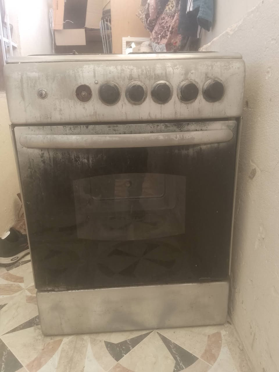 طبخ لبيع سعر 25 الف شغل رقم ***********
