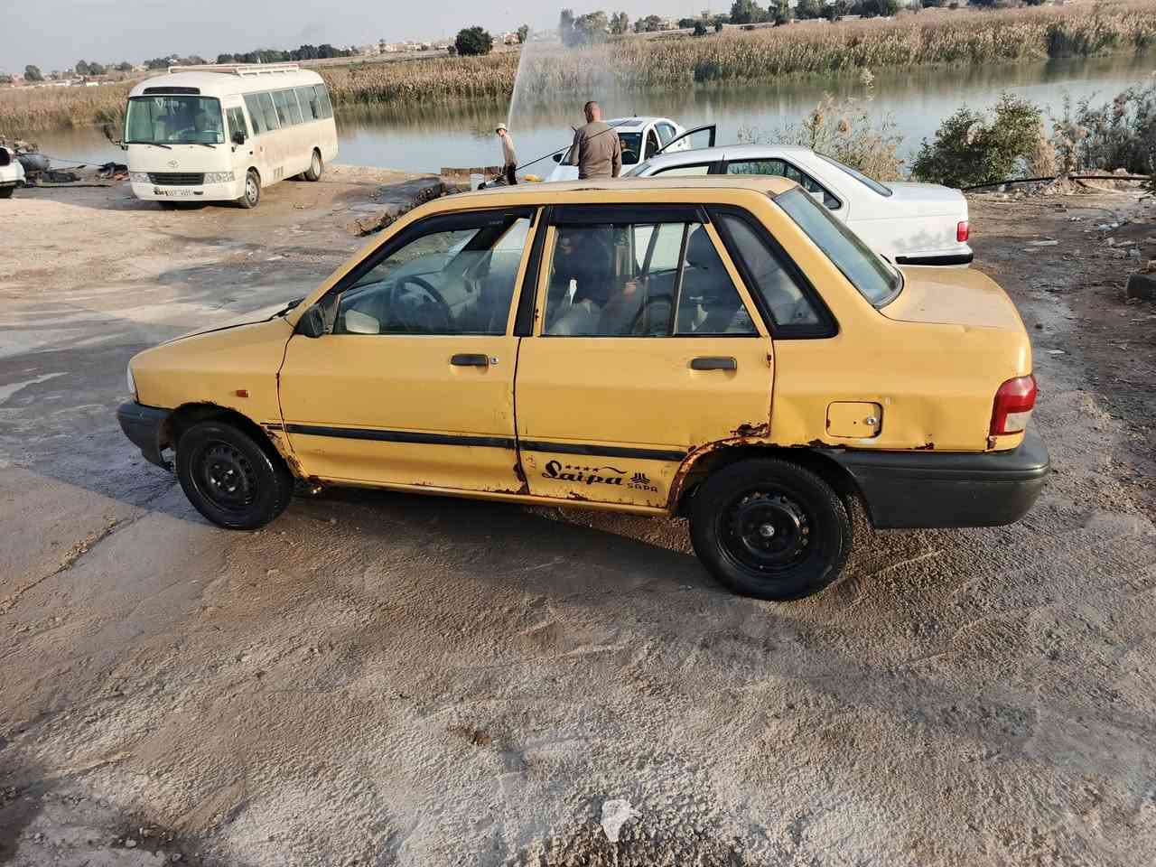 السلام عليكم سايبه للبيع موديل 2012 اتكفل بشرعيه واتكفل بلغرامات خط وبحث  تحويل مباشر السعر 14ورقه للشراي مشروع وطني مكاني واسط هذا رقمي اتصل  ***********
