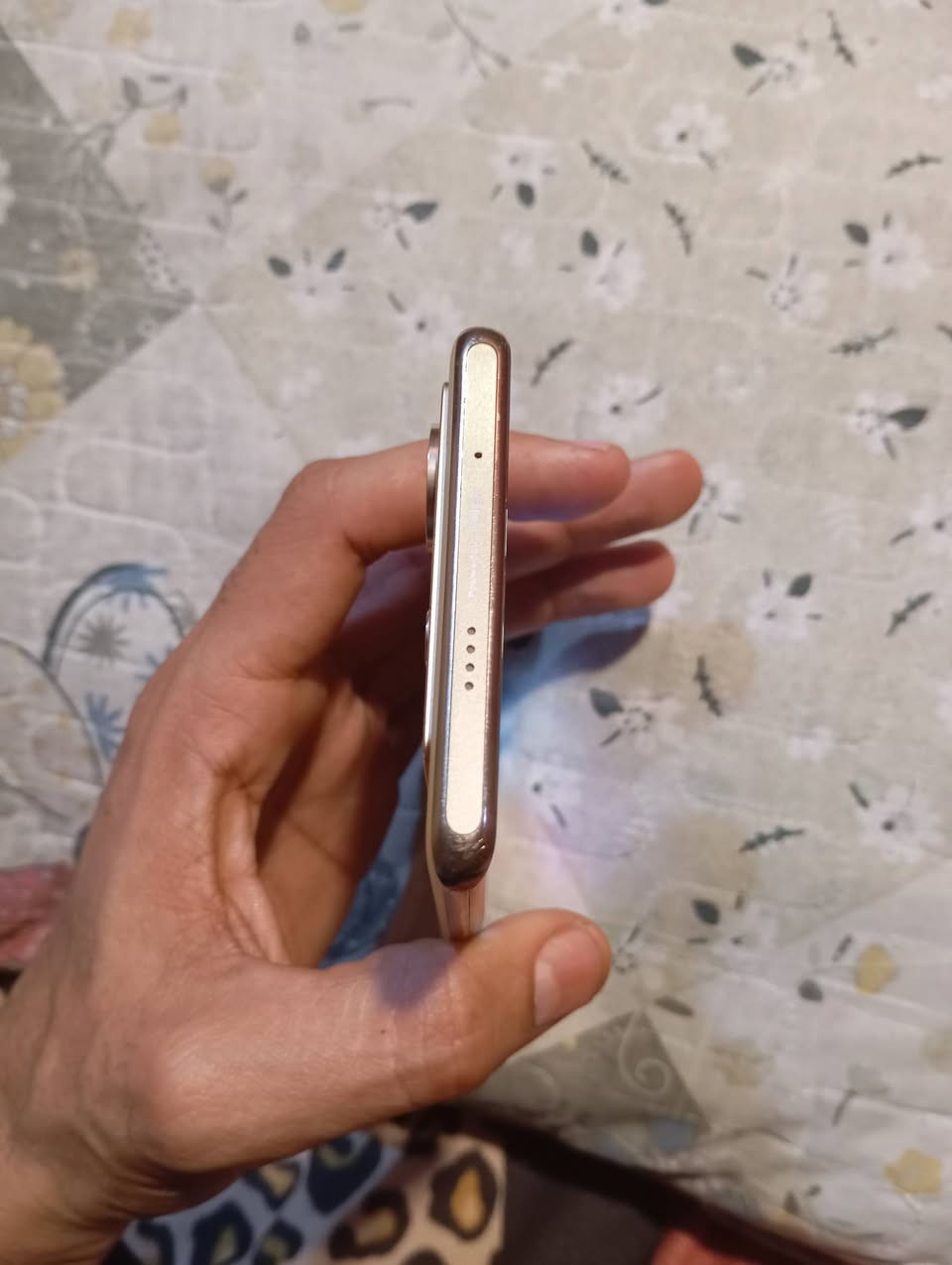 البيع الجهاز زيرو 30فايف جي
السعر 225وبي مجال القرنه ***********
