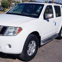 نيسان باثفايندر • ٢٠١٠ • كربلاء