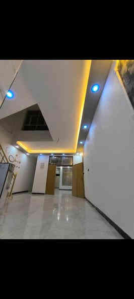 ​🏠🔥 بيت جديد (2025) للبيع بابل - النيل 🔥🏠
فرصة نادرة! تملك بيت مساحته 150 م² في بابل، النيل، حي الحسين.
​البناء: صب كونكريت مسلح، جديد 100% (بناء 2025).
​المزايا: خدمات كاملة.
​الملكية: تحويل مباشر باسمك (طابو زراعي سند 25).
​السعر: سعر مغري جدًا (مال بيع بلاش).
​لا تتردد! اتصل فورًا لمعرفة السعر والمواصفات الكاملة:
​📞 ‏‪0771 920 9894‬‏
‏‪0785 841 1388‬‏
