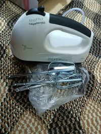 مضرب كهربائي • جديد