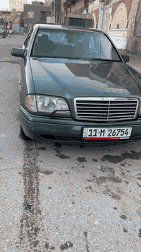 السلام عليكم مارسيدس نحله 180c مكفوله من الصبغ وكلشي مكينه جديده داخل عسلي سياره باسمنه مشروع وطني رقم انكليزي السياره جاهزه كل نقص مابيها تجي وتشوف السعر 75
للاستفسار *********** موديل 93
