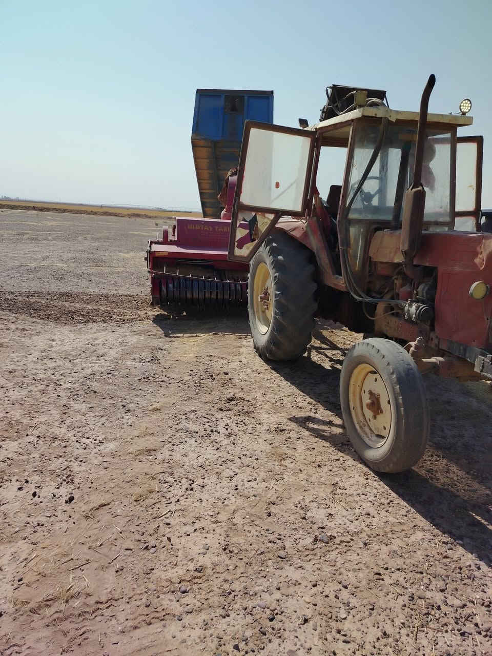 مكينه بلروس وجاروشه للبيع كوم واحد ***********
