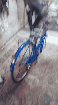 سلام عليكم باسكل بناتي للبيع حجم 26كامل مكمل مابي نقص مال حاوية نضيف كلش ويالتة عدلة بركية قوي بي لايت وبي قفل كامل مكمل سعر 110وبي مجل مارد خاص مكاني بغداد العبيدي خابرني علة هاذا رقم***********
