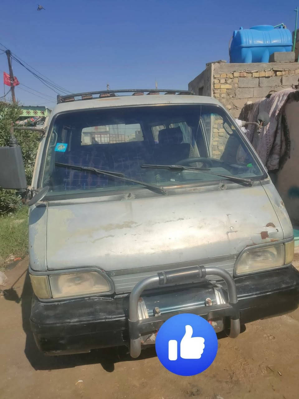 سلام عليكم كيه بسته للبيع مكان كوت       حي الحكيم  رقم احمر راعيهه موجود مطلوبه بس 300 مرور موديل94 نضيفه كير مكينه مشط باور كله نضيف السعر 20 و ***********تصل أو بل خدمه مراوس هم ترهم سياره صغيره
