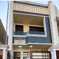 🏡 دار للبيع - بيع مستعجل 📍 العنوان: بغداد الجديدة - النعيرية، قرب ساحة...