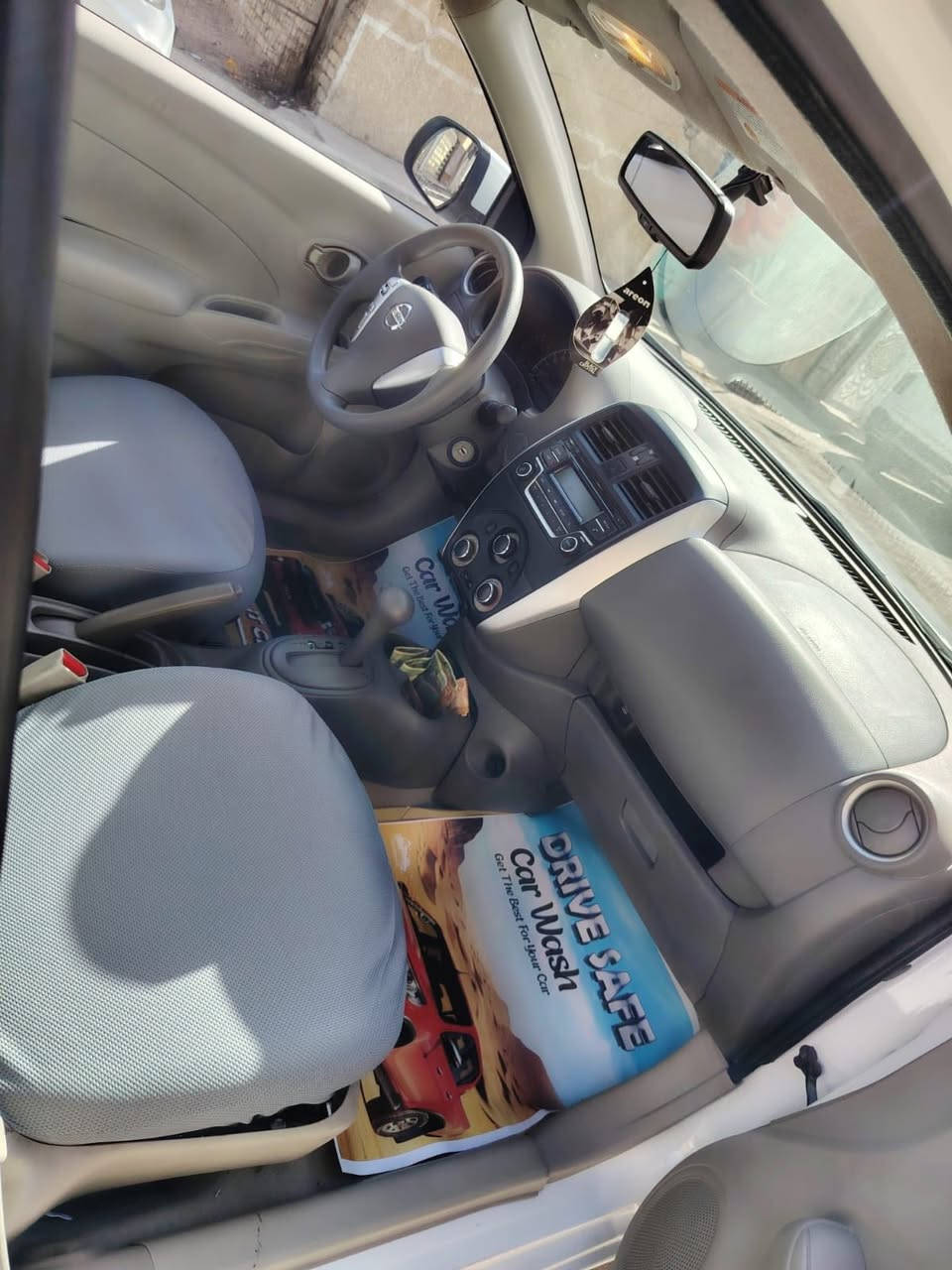 سلام عليكم ورحمة الله وبركاته
نيسان سني هندي للبيع
موديل ٢٠١٩
سيارة مكفولة كفالة عااامة عدى مكان بارد واحد فقط بسيط 
تخم تاير جديد
كير محرك مكفولات
تبريد ثلج
سياره قطرةصبغ مابيها
رقم بغداد انكليزي هزة جديدة باسمي
مااشية ٦٥ الف 
سويجات عدد2
سبير منازل
وكتلوكات الشركة بيها
عارضهاب ١٠٧وبيها مجال بسيط
مكاني السيدية 
***********
