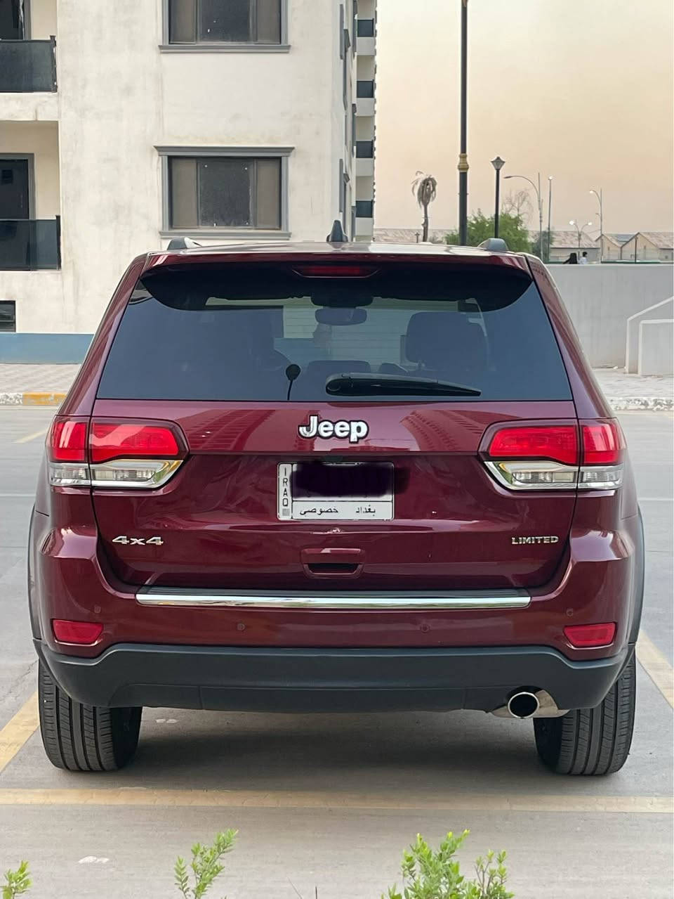 جيب شيروكي لمتدد٢٠٢١
وارد امريكي
رقم بغداد 
بدون ايرباك
قطعتين صبغ بنيد وجاملغ
والباب كلير من امريكا
فتحه
جلد
فور ويل ماوس 
ماشية ٧٨ الف كيلو وليس ميل
شاشة جبيره 
حساسات خلفيه كامره
توقف ذاتي
كير محرك كفاله مامفتوح 
ادامة كامله محتاج اذب فلس عليها
السعر ٢٢٥ ورقه 
*********** بغداد, العراق

