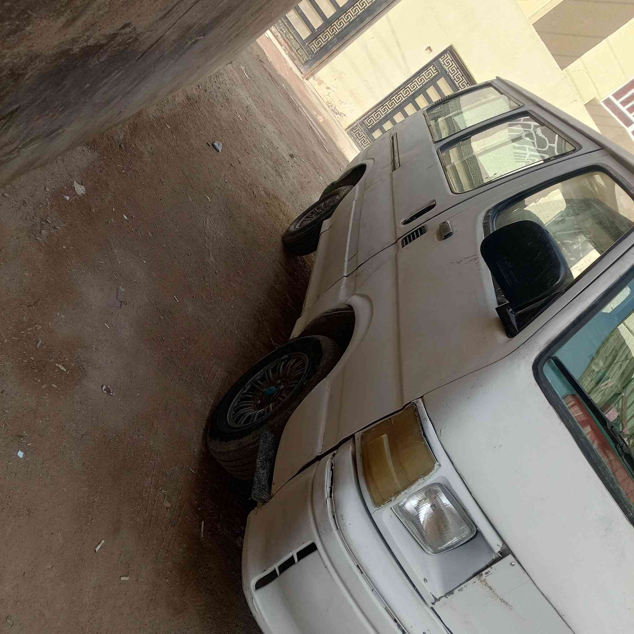 سلام عليكم ورحمه الله وبركاته👋 عندي سياره البيع هايس تويوتا كيه مكينه فرواي كير عادي سنويه🥇 ضايعه كفلك لا بوكه ولا عليه طلابه💁 ترجع سياره سعر 15بيه مجال💵 رقم سياره بصره رقم هاتف📞 *********** مكاني بصره زبير
