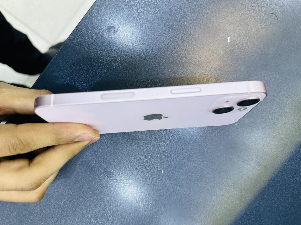 ‏ايفون 13 فقط 
فول نضافة 
مكفول من كلشي 
 بطارية 89

ب450 وبي مجال

***********
