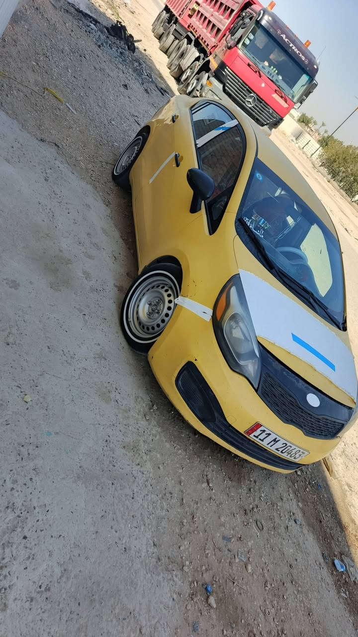 سلام عليكم كيا ريو موديل 12 امريكي السيارة ليبل واحد حدثها جملغ خلفي فقط مصفرا هيأه وغرمات تخم تاير تبريد ثلج حداديه كير مكينه خير من الله بسمي تحويل ثاني يوم رقم انكليزي سعر 72 مكاني بابل تصال
***********
