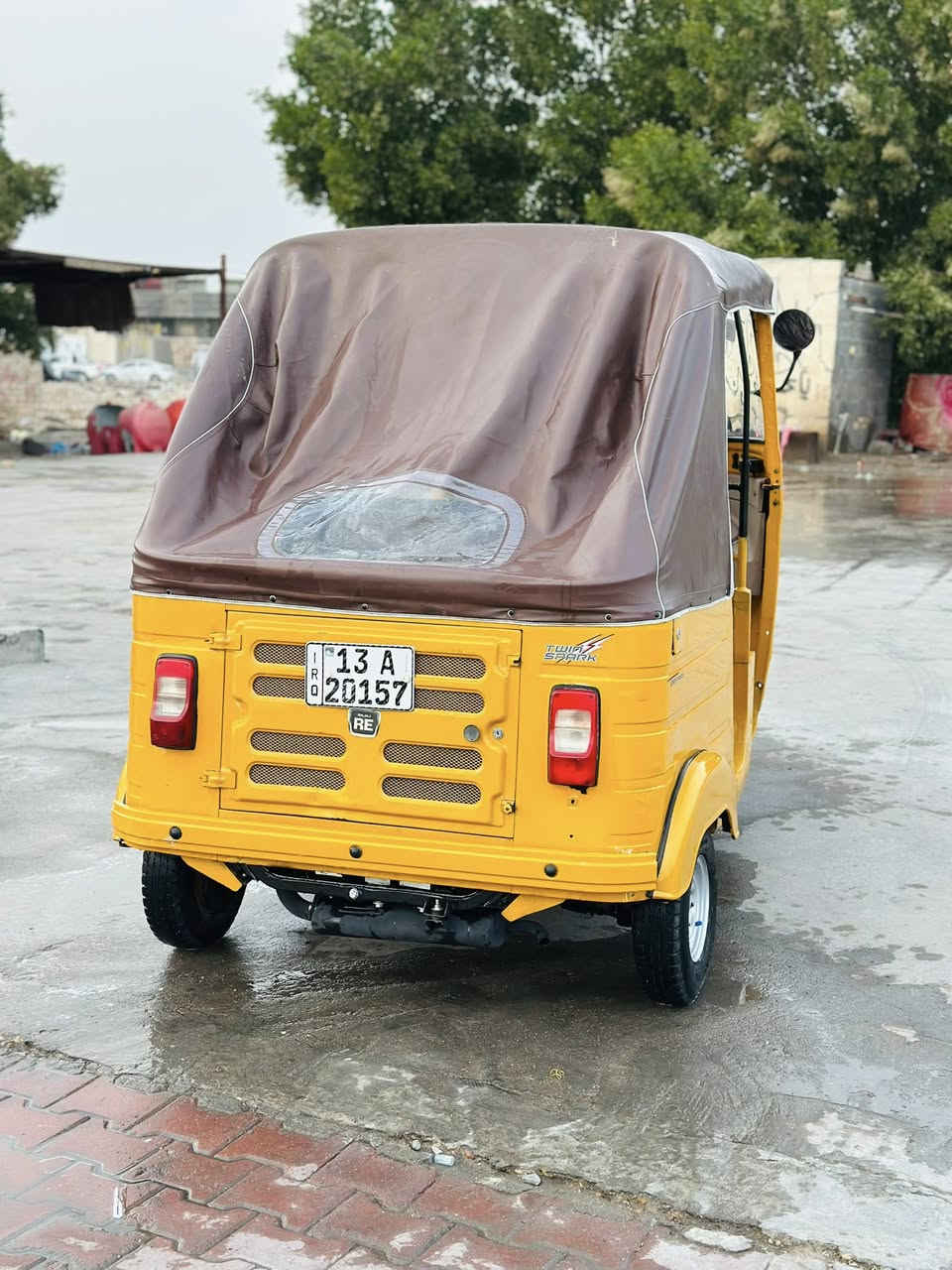 سلام عليكم لبيع١٩شهر١٢ رقم وسنويه تكتك كفاله عامه  تخم تاير مشيف دوشمه تكتك مالت    جناي شراي ينتصل***********
