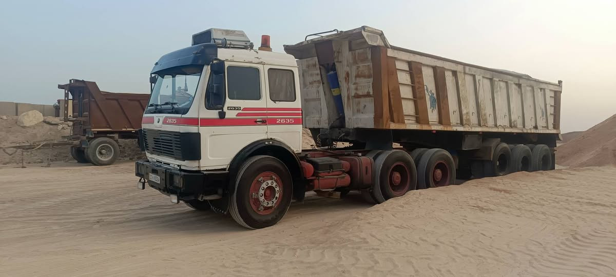 البي البيع مكينه تيربو كير ١٦٠ جيف سنويه مداور مربوطه قلاب ثلاثه محور ***********
