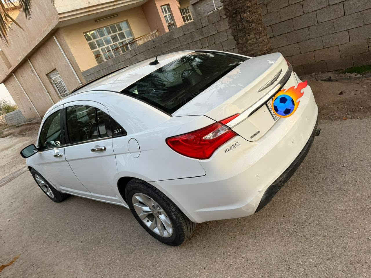 (للبيع)
سلام عليكم كرايسلر C200 موديل 2012 رقم بغداد الجديد باسمي السياره::
تحكمات استيرن جهتين
كشن السايق كهربائي
كشنات جلد
تدفئه بالكشنات
هيتر بالمري
محرك وكير بحاله جيده
باتري جديد
منظومه تبريد جديده 
تبريد ثلج
لايت زنون
كهربائيات كله شغاله
محركه 2400 اربعه اسلندر
بيه ملاحظااات بسيطه جدااا 
بيه قطعتين صبغ والثالثه رش فقط السعر 75 وبيها مجال  الاتصال ***********
او على الخاص موجود راسلني وبخدمتك
مكان السياره / ديالى
وبغداد
