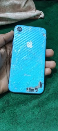 اكس ار جهاز فول كفاله فقط السماعات والضهر مكسور الباقي كله كفاله عامه ...