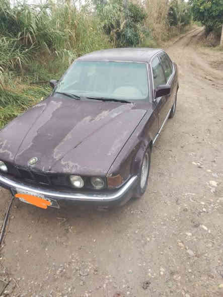 سلام عليكم   للبيع Bmw91 735 بغداد سياره كشنات كهربائي دواخلها بيجي جلد   ودبل جكمجه ودبل ايرباك سياره شادلها مكينه حاويه نضيفه  واصلها اوتو  شديت كير عادي  تايرات نص عمر ويل خليه صدرها نص عمر  لون كرزي   وبيها بعد مواصفات هواي ستفسار اكثر اتصال ع ***********  36 $
