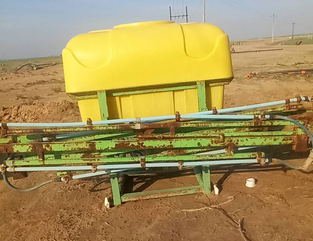 السلام عليكم. هولدر 400 للبيع.  ضغط الماطور ضعيف   السعر 350وبه مجال
العنوان.  الناعمه
***********
