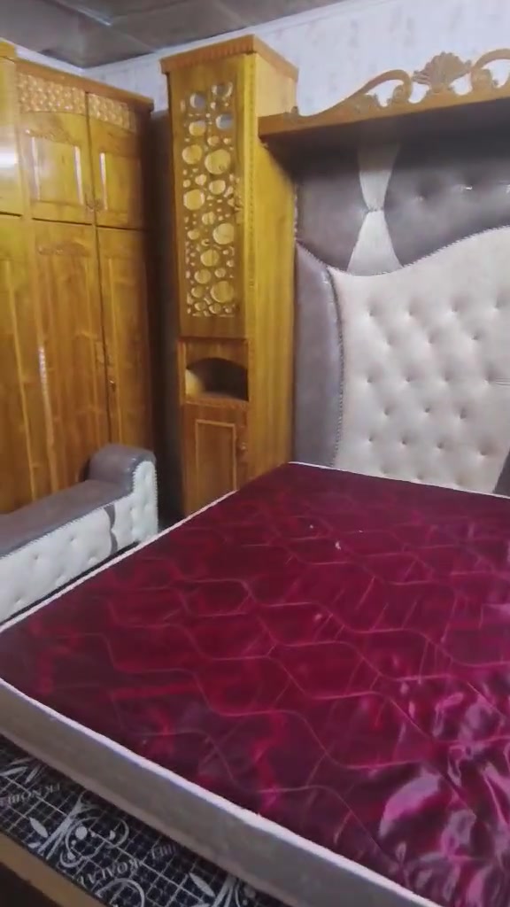 شباب عندي هاي الغرفه للبيع سعره 900♕***********
