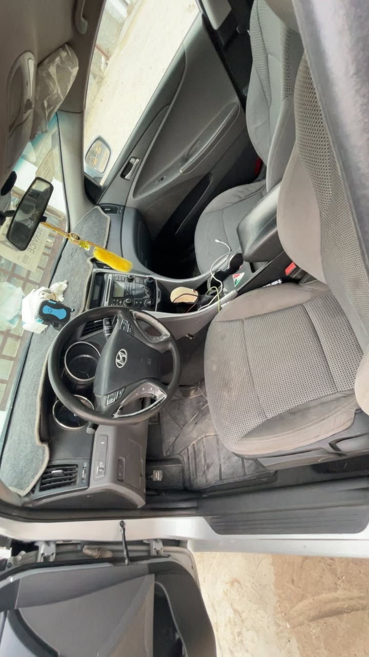 سلام عليكم بيع اومراوس حسب قناعه مكفوله من صبغ 2011 الأمريكي جاهز لايت زنون مابيه نقص مكان فلوجه سعر 112بيه مجال رقمي ***********
