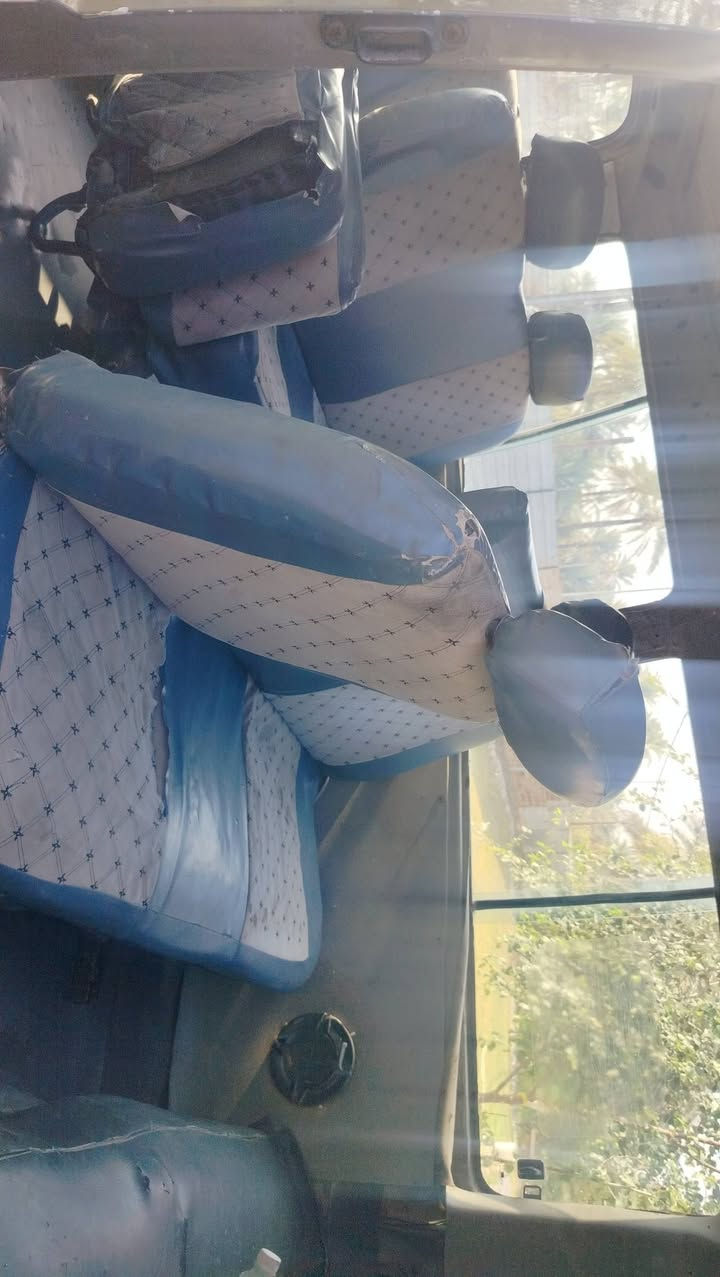 السلام عليكم بيرجو موديل 2001رقم بغداد باسمي كير ومحرك وشواصي مكفول مصفره هئية ومرور سنويه 2029الشراي يتصل على الرقم ***********
