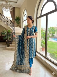 زي هندي • جديد • مقاس حتى ٧٠كغم