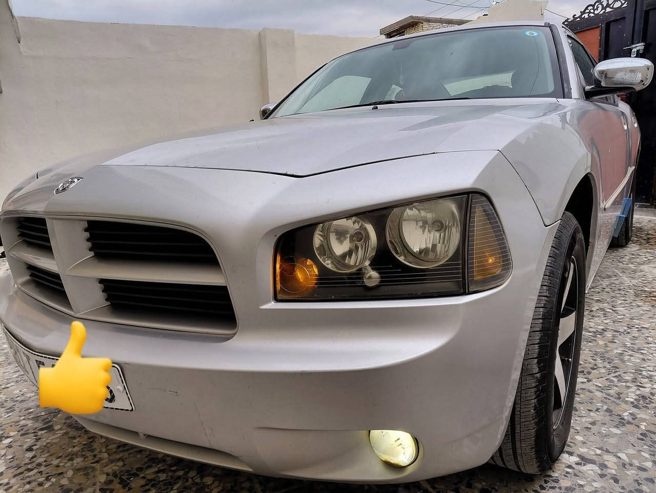 للبيع فقط جارجر موديل ١٠ مكينه كير صدر جديد تخم تاير سياره جاهزه مكفول من ظربه والصبغ وتبديل وراد كندي سنويه بااسمي رقم بغداد انكليزي هزه جديده تحول ثاني يوم شرط
سياره خير من الله مال بيت مامتعوبه كولهه بلاديه مابيهه اي نقص مكاني بغداد الشعب سعر ١٢٠ وبيهه مجال حق جيه  ***********
