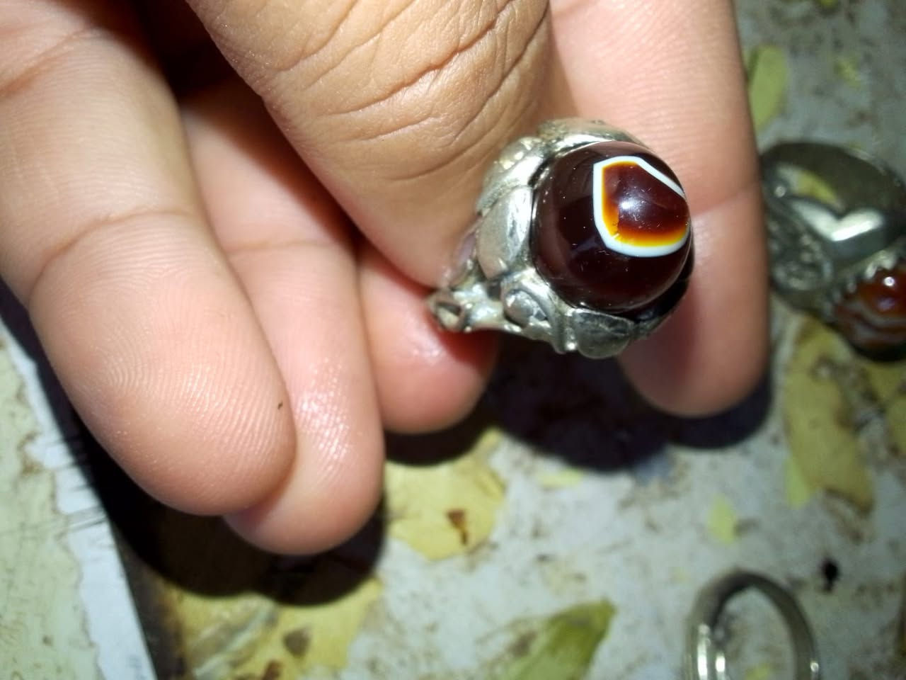 جزع نوادر للبيع 20الف معه توصيل ❤️


**إذا كنت صاحب هذا الإعلان وتريد حذفه لأي سبب، رجاءا أرسل رسالة إلى الدعم الفني**