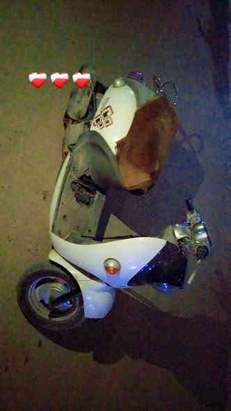 دراجة نضيفه عبد الحليم السرعة 80 بدون اوراق السعر 200وبيه مجال حك الجيه الرقم ***********
