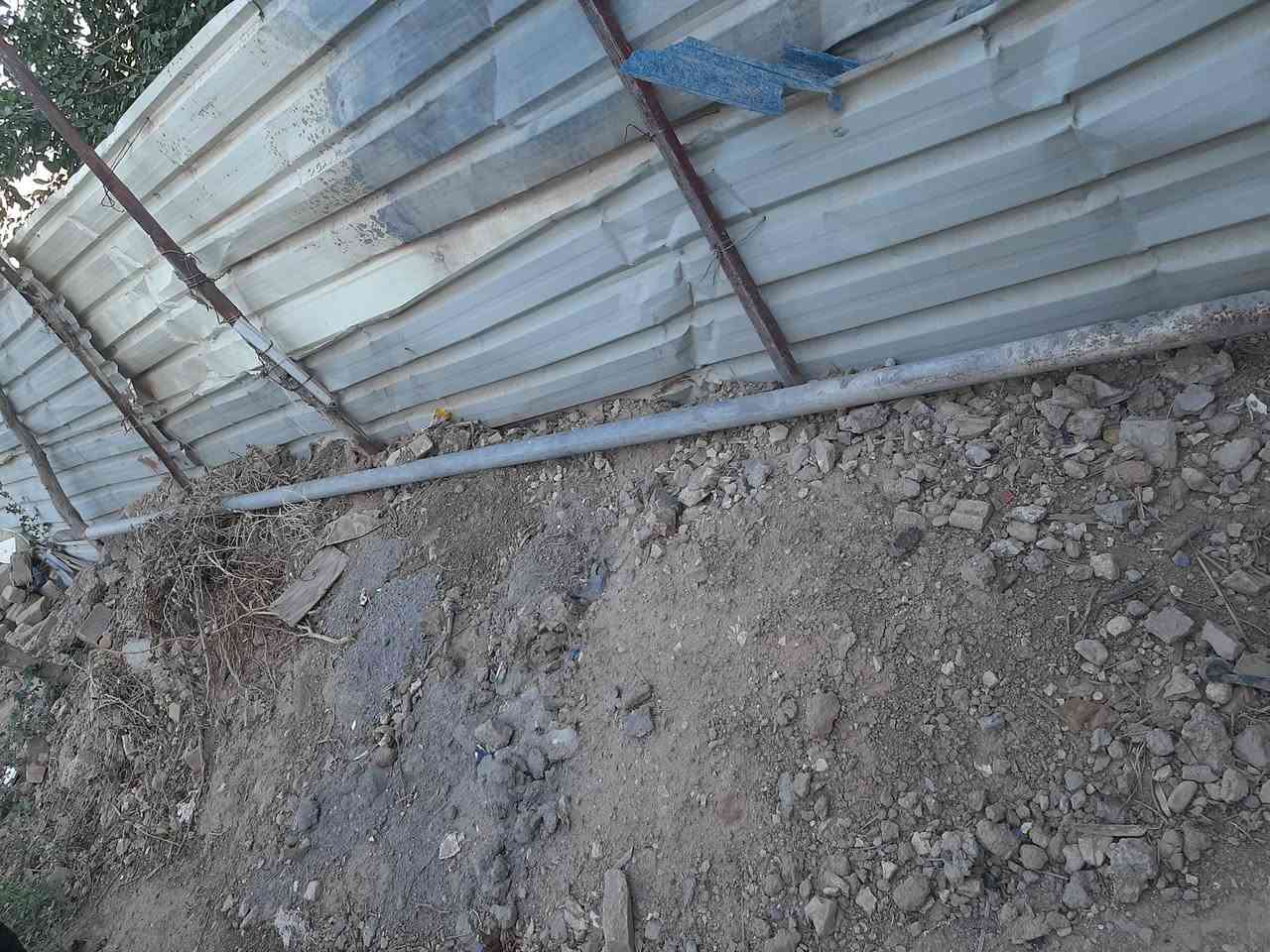 عمود للبيع طوله 6 الامتار ونص
***********
***********
