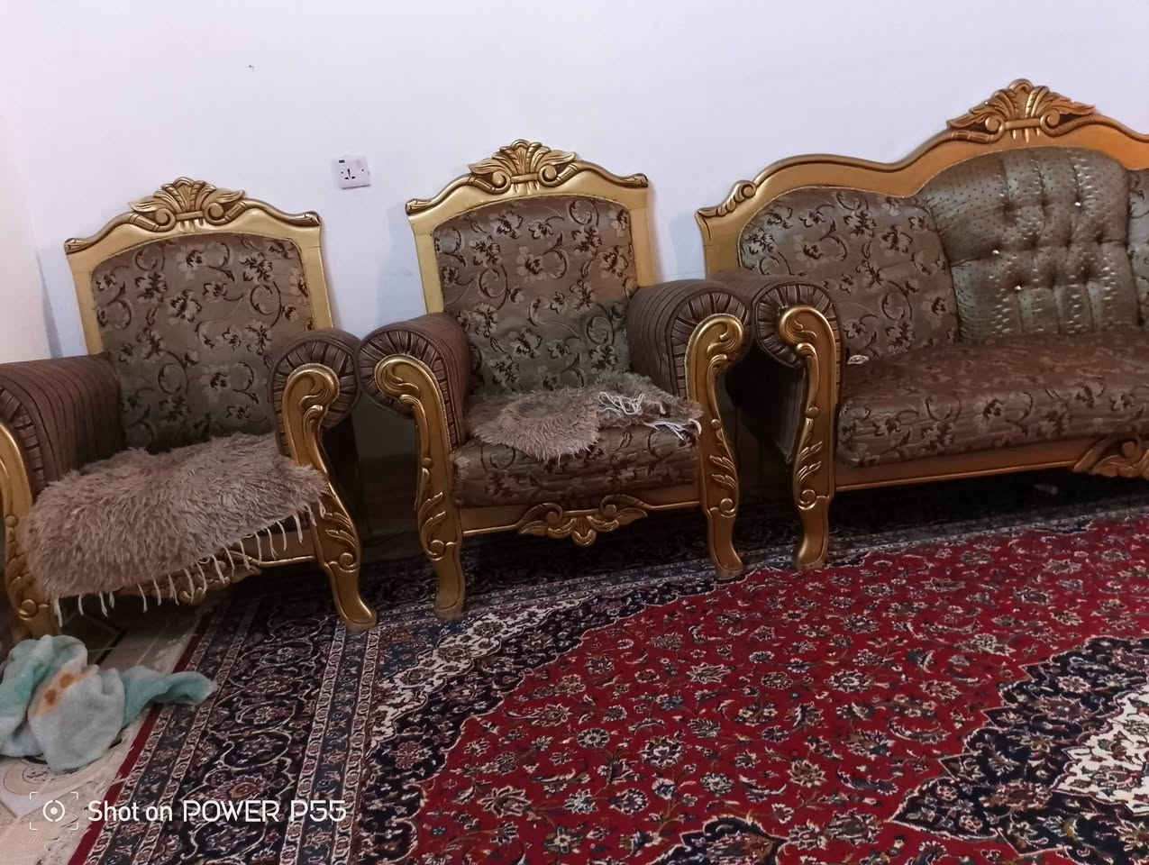 تخم قنفات 10نفرات نظیف  مع 4طبلات  واحد کبیر و 3حجم ضغیر ساج اصلي و نظیف للبیع
سعر 325 مجال قلیل 
***********
