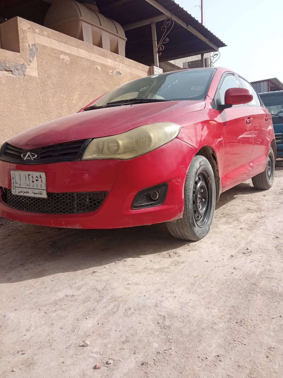 السلام عليكم 
للبيع سنويتها بهذا الشهر تسقط والمكينه بيها خيط بخار قليل 
راعيها يريد مداور سعرها 27 وبيها مجال مكاني حله بكرلي رقمي *********** سياره خدميه وتخبل
