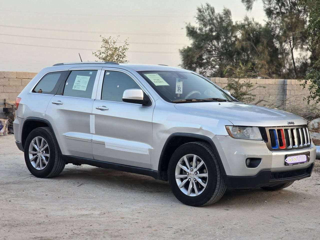 جيب شيروكي 2013 (حاويه كفاله من كص)
سياره فول مواصفات جاهزه ع اخير حبايه متومه رقم شمالي شرط الحاسبه للبيع او مراوس 

سعر 88 وبيه مجال بسيط للشراي يتصل ويدلل العنوان ناصريه قضاء النصر 

***********
