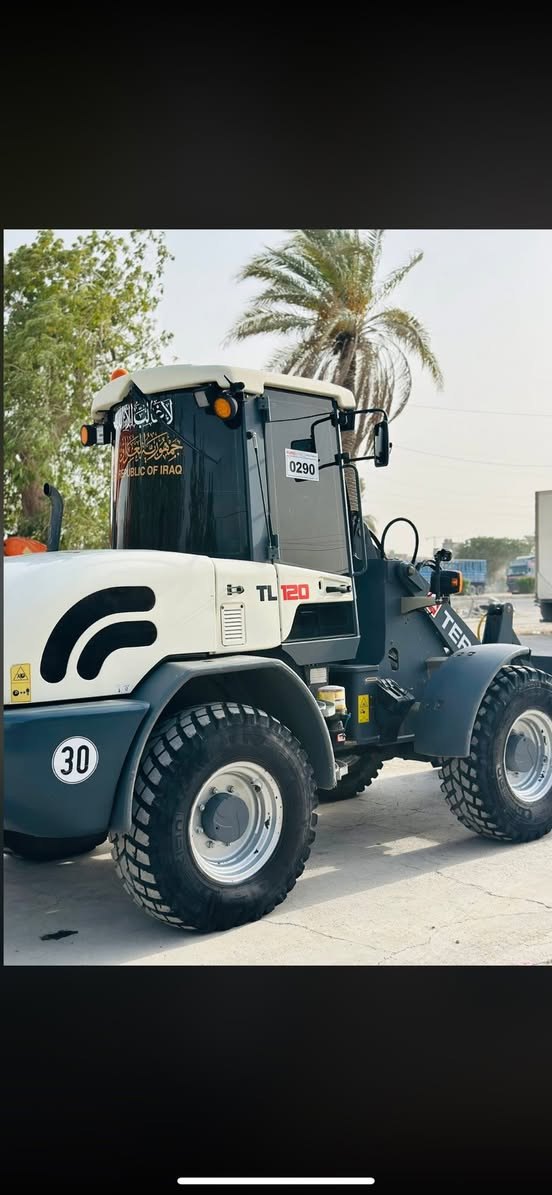 شفل تريكس الماني حجم TL120 موديل 2012 مرقم كامل اربيل فول مواصفات 3 كير مكان بغداد
***********
