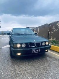 Bmw525i سه نه وي سه وزي له كه له به شه رت  موديل 92  ته بريد ساردو گه ...