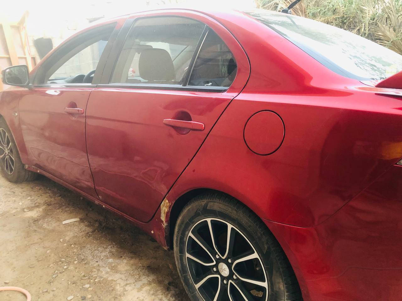 لانسر ٢٠١٧ رقم دياله سنويه باسمي حادثة جاملغ خلفي  ماشية الف82 السياره استلامتها من الشركه سنه 2017 بيها ملاحظات بسيطه مكان السياره دياله الخالص
سعره115 وبي مجال رقم الهاتف ***********
