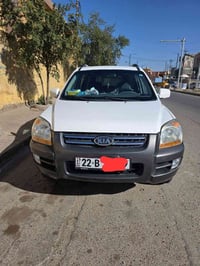 موديل ٢٠٠٨ • ماشي ٢٩٩ الف • مكينة وكير شرط