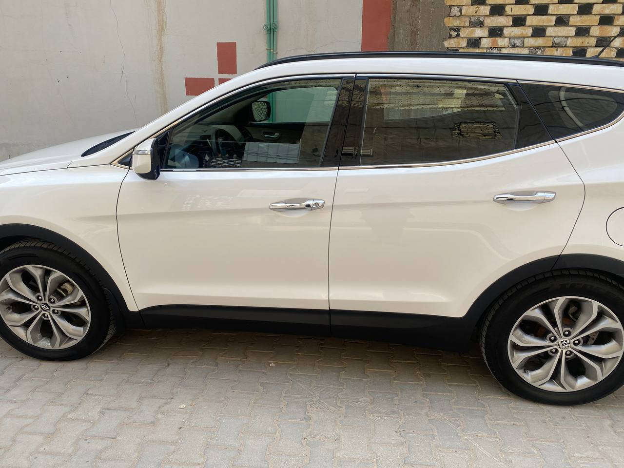 2014 فول مواصفات كويتية مكفولة بإسمي مكاني النجف الاشرف بيع او مراوس حسب القناعة 185بيها مجال بسيط 
***********
