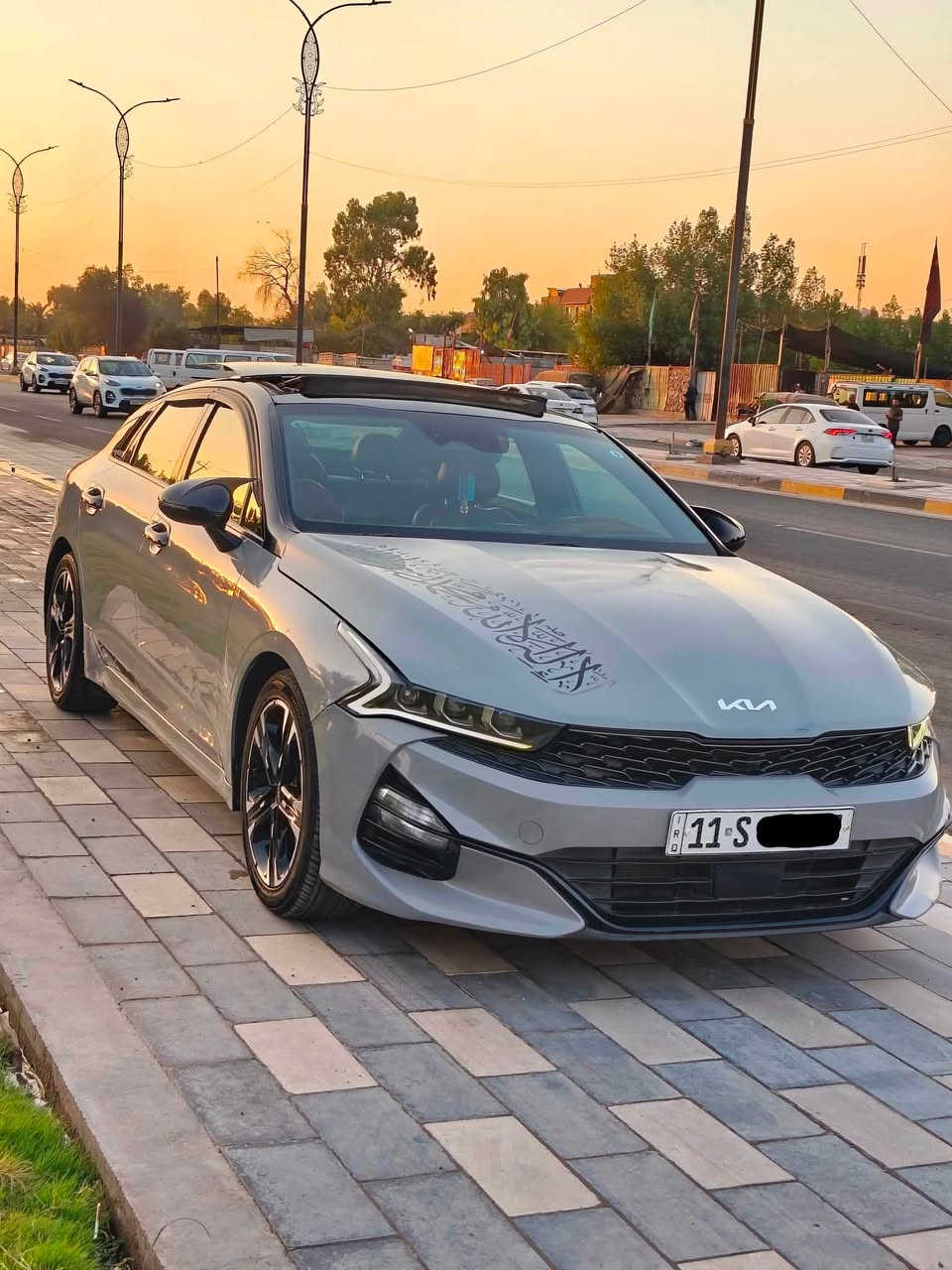 سلام عليكم كي فايف2022 موصفات جيتي لاين اعلئ فئه  فول موصفات داخل احمر السياره رقم دولي وسنوية وهزه جدد /مكينة 2000 تيربو
شاشه كبيره 
!بصمه
بنراما
!كشنات كهرباء
!رادار امامي
!رادار خلفي
رادار جانبي
!كامره دواره 
!كشنات ذاكره
!سايد بريك كهرباء
!شاشه كار بلي 
!اهواي موصفات بعد تشغيل عن بعد
تخم تاير صدر جديد 
الحادث بنيد وبل عراق طخات 
عنواني بغداد ممتواجد ع فيس 
السعر 132 وبيه مجال بسيط 
***********
