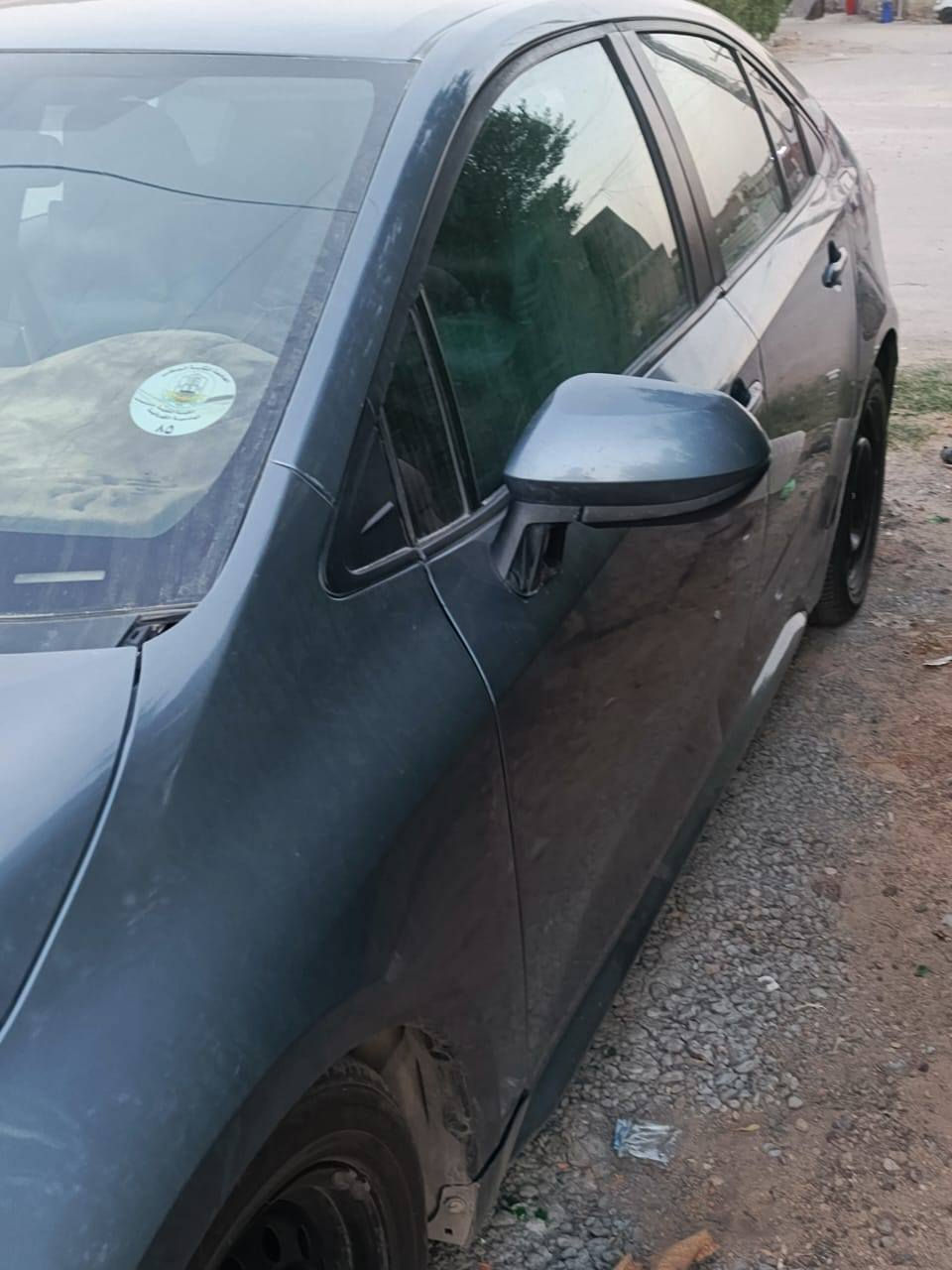 لبيع 2021 كورلا بانزين امريكي 
محرك ١٨٠٠
رقم بغداد بسمي 
حادث جاملغ وبنيد وباب باقي مكفول السعر 125 وبيهه مجال +*********** مكلف بل نشر هاذه رقم صاحب لسياره  مكان السياره بغداد الدوره
