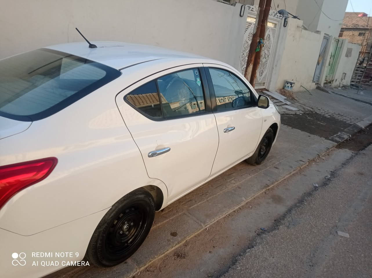 السلام عليكم سياره نيسان صني موديل 2020مكفوله بيها بس باب مبدل امامي السعر 96 بسم شركة العنوان نجف الاشرف حي المكرمه اتصل على هذا الرقم ***********4
