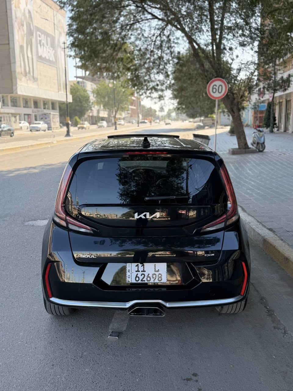 السلام السلام عليكم من رخصة الادمن
للبيع كيا صول 2023 فول مواصفات جي تي لاين 

حادث السيارة بانيد مبدل او مصبوغ او بارد بسيط بلجاملغ

صور الحادث مرفقة مع الصور  رقم بغداد بسمي 

مواصفات فول 

فتحة 

بصمة

بصمة ابواب 

شاشة كبيرة 

كامرة دوارة

رادار جانبي

رادار امامي 

رادار خلفي 

اشاير بلمري 

تشغيل عن بعد 

شاحن واير ليس 

فول تحكم ستيرن 

مود درايف

اوتو ستارت 

نظام نزول المنحدرات 

ستيرن جلد حرف 

مكينة 2000 دوش 

كراسي مطعم جلد 

تبريد منفصل

 بلوتوث 

حاكية 

مخارج تايب سي

ماشية 15 الف ونص

السعر 168 أوبيهة مجال 

مكان السيارة بغداد كاظمية 
 
الاستفسار 
***********
***********

