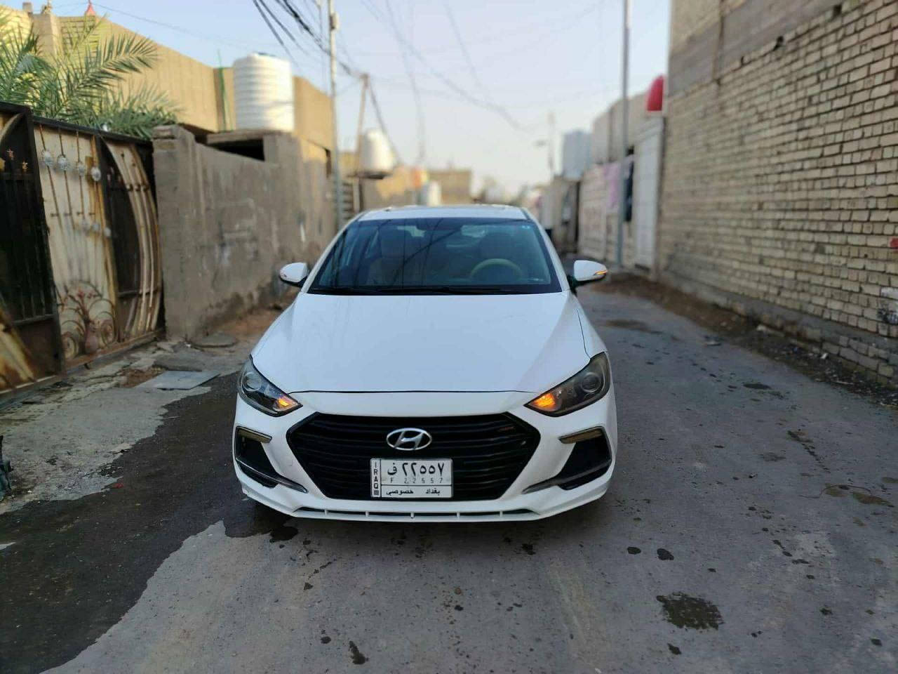 لانتره 2018 خليجي 
‎السيارة فول مواصفات 
‎فتحة سقف
‎شاشه
‎كامرة خلفية
‎حساسات

‎وباقي المواصفات معرفة للالنترا
‎
‎السيارة باسمي تحويل مباشر 
السعر 125 ورقة بي مجال

‎للتواصل واتساب
***********
