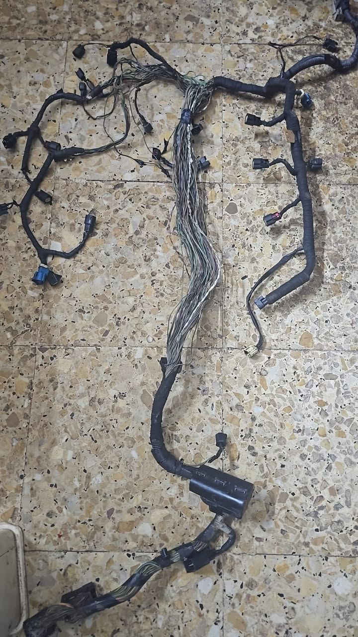 السلام عليكم
من رخصة الادمن
عمل وتصليح ظفيرة فورد تورس
ابو حيدر غزالية
***********
***********
