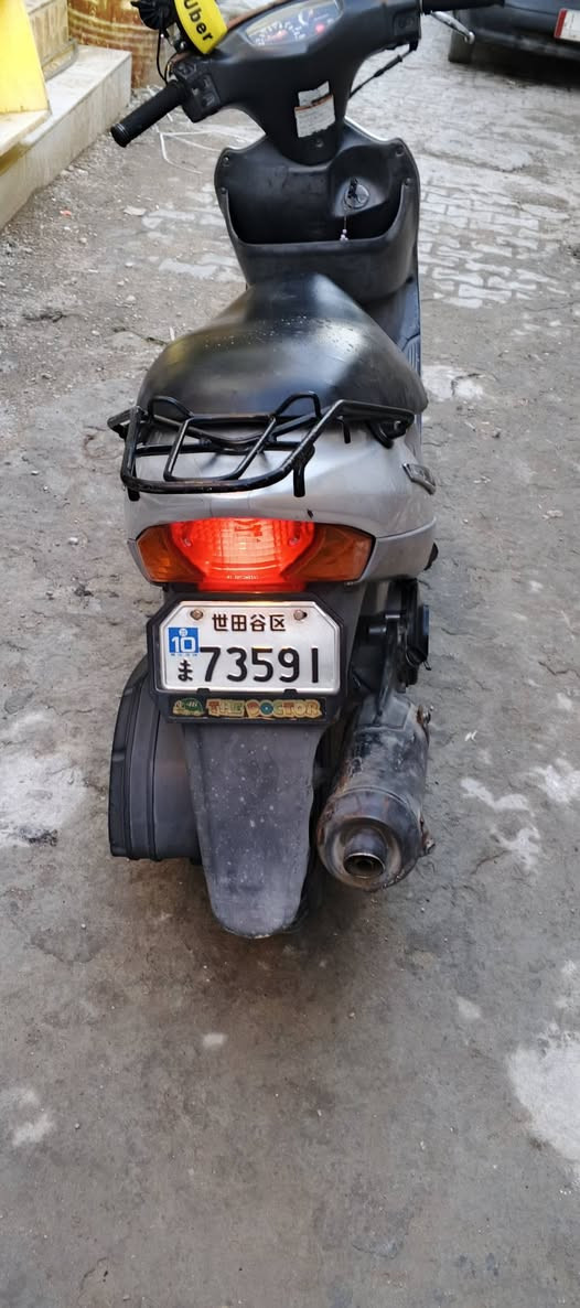 ادرس ياباني للبيع مكينه بلادي ما مفتوحه  شلعه ومعدل بيها بدايه خيط بخار دخانه قليله كهربائيات كلها شغاله رايدها ب 250 مكانها بغداد المحموديه ***********
