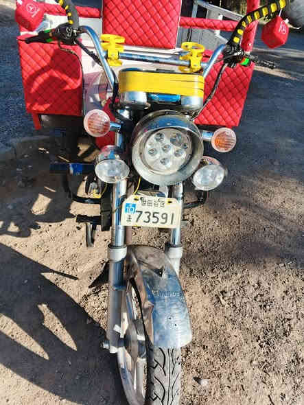 س موديل 22 مكفوله م̷ـن لحيم خياس ستوته بلاديه  كهربئيات ڱڵـه. شغاله مكينه 23 جديده تخم تاير جدددد
السعر 1350 بيه مجال قليل
ديالئ لخالص
***********
