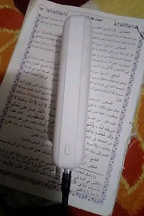 بور بنك من نوع Sende ، لون أبيض نظيف ومازال في حالة جيدة جداً. يحتوي على مخرج سريع للشحن ويدعم أغلب الأجهزة المحمولة، عملي ومناسب للاستخدام أثناء التنقل أو السفر. يعمل بكفاءة عالية لشحن عدة أجهزة في نفس الوقت.